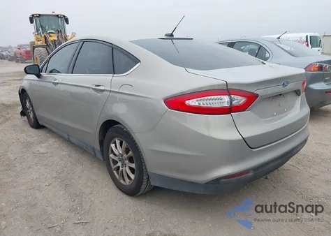 2015 Ford Fusion S из США, поврежденный, VIN 3FA6P0G78FR278779